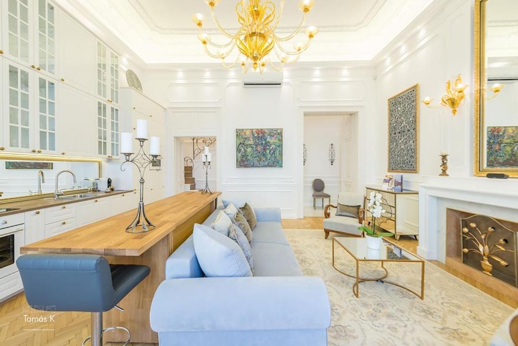 부다페스트 Bpr The Golden Astoria With Balcony And A/C 아파트 외부 사진