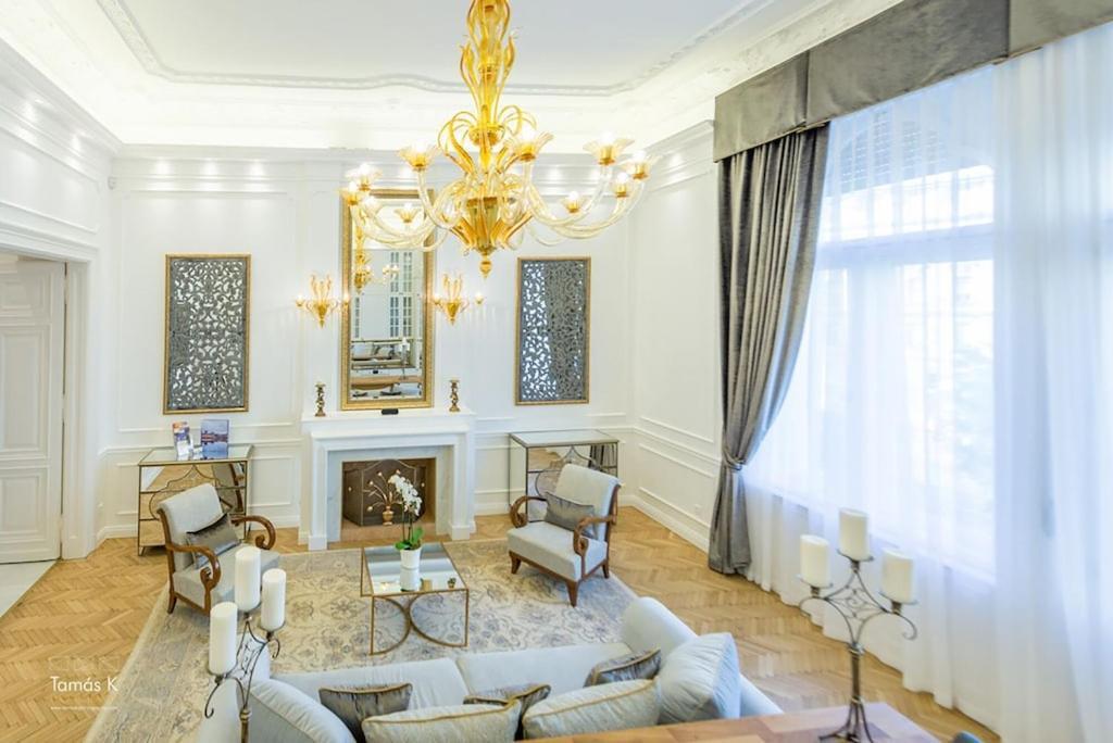 부다페스트 Bpr The Golden Astoria With Balcony And A/C 아파트 외부 사진